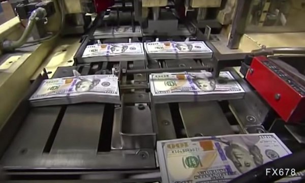 金御优配 美国经济警报拉响！路透最新调查：关税冲击下衰退概率飙升至45%