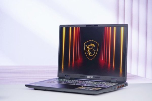 泓利财富 性价比水桶本新标杆！微星神影16锐龙版2025笔记本图赏