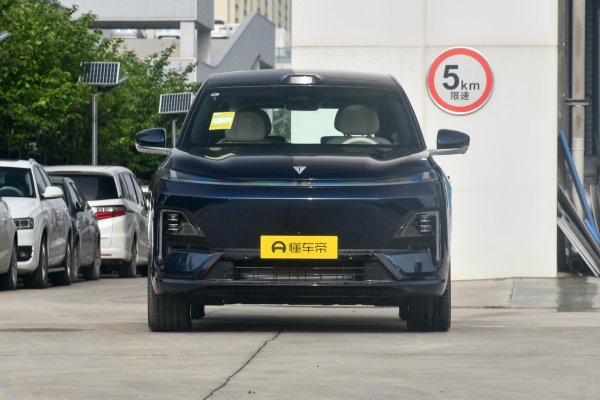 启牛配资 大型SUV选它! 6人7箱+双零重力座椅, 满载出行不慌, 比领克900香